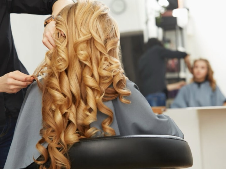 Exemple de réalisation dans le domaine de la coiffure